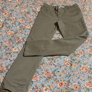 Levi's Olive Green shaping Straight Leg Jeans new without tags